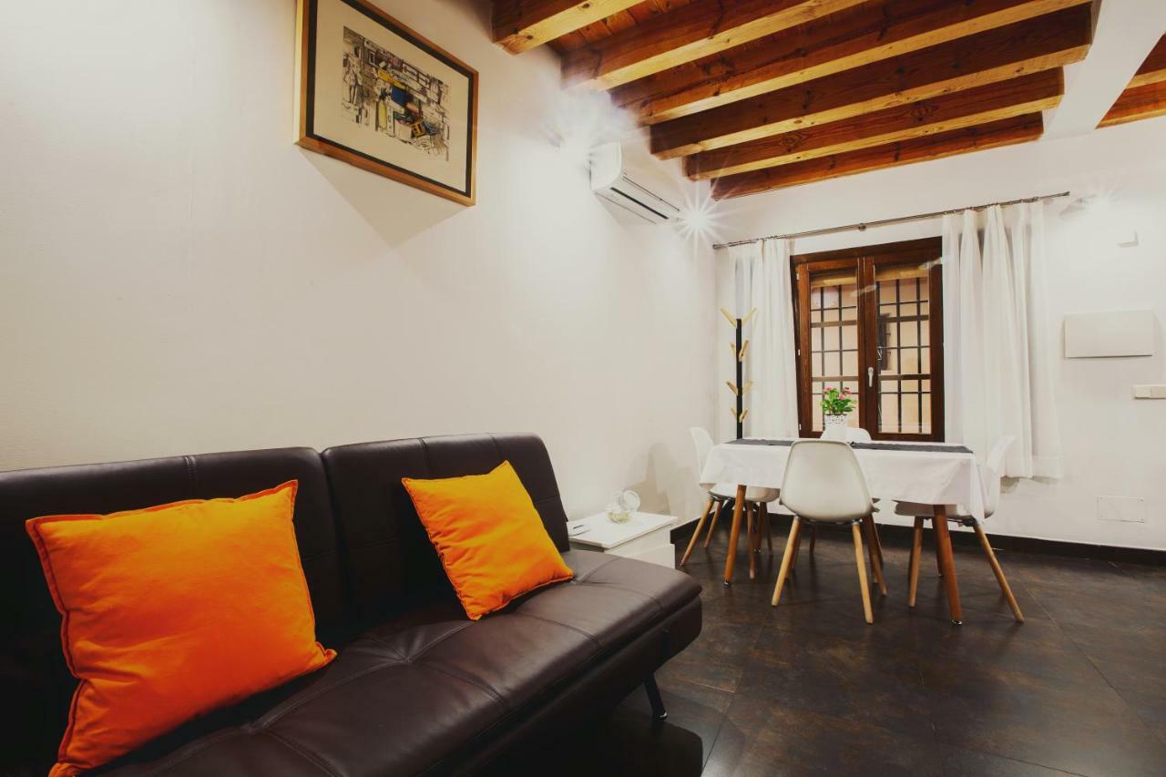 Ferienwohnung Duplex En La Juderia De Toledo Exterior foto